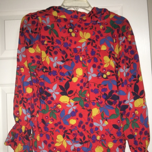 Red Blouse - Picture 2 of 2